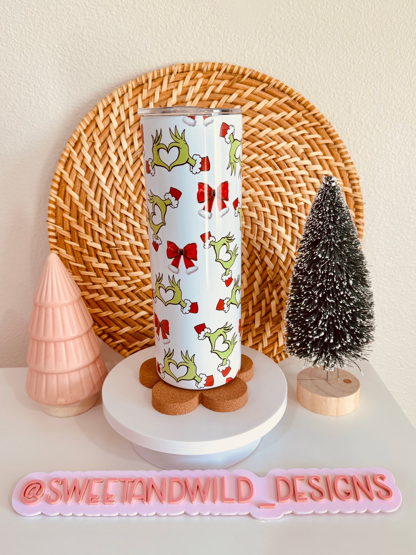 Grinchmas Coquette 20oz Skinny Tumbler