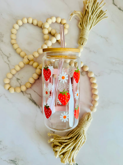 Strawberries & Daisies 16oz Glass Can